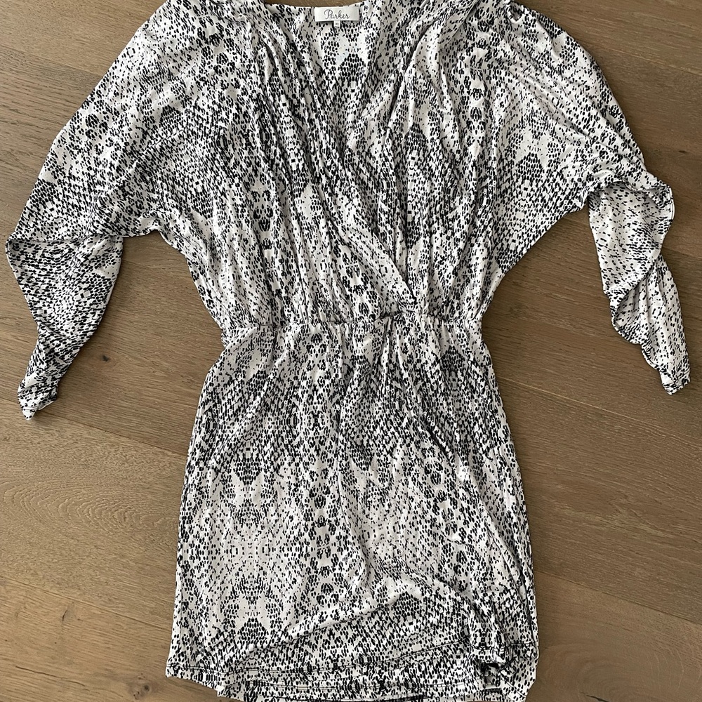 Parker Catalina white & black printed mini dress 3/4 sleeves size XS